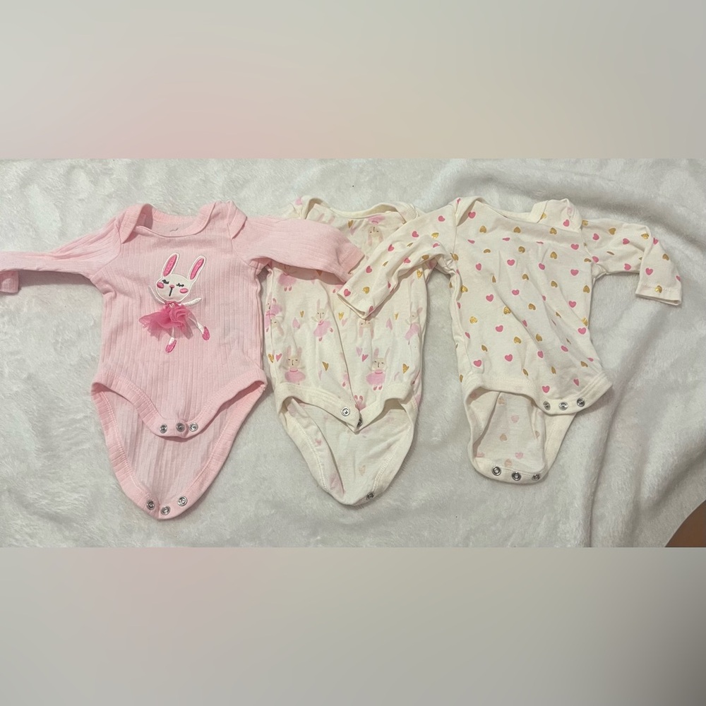 Babygirl onesie set